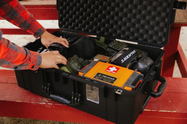 Pelican Air 1595 Case with Foam (Black) - Image 3