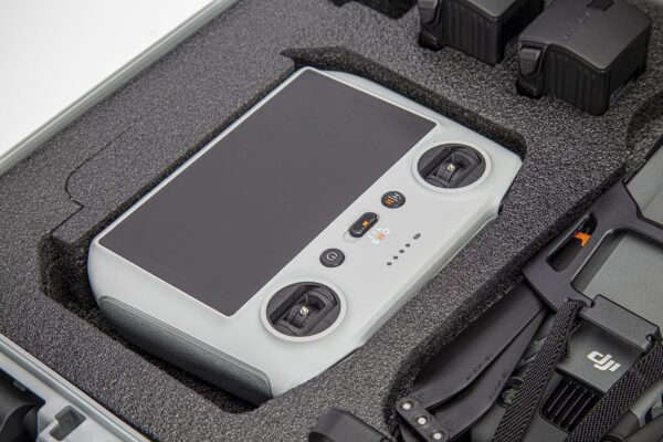 Nanuk 925 Waterproof Hard Case with Foam Insert for DJI Mavic 3 Pro - Black - Image 5