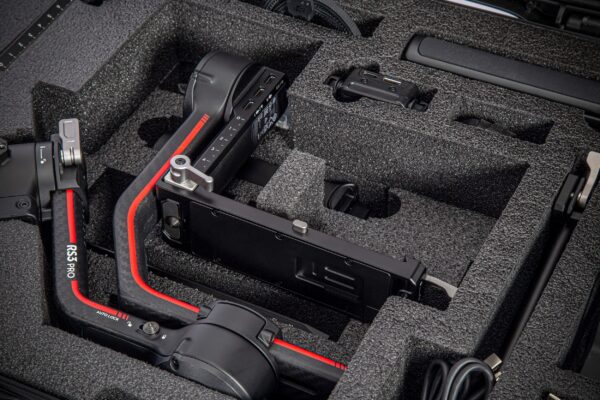 Nanuk 930 Waterproof Hard Case with Foam Insert for DJI RS 3/RS 3 Pro Combo, Graphite - Image 6